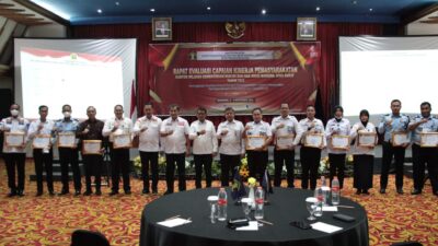 Kalapas dan Ka.KPLP Lapas Majalengka Ikuti Rapat Evaluasi Capaian Kinerja Pemasyarakatan Kumham Jabar