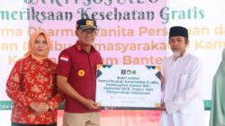 Masyarakat Kabupaten Lebak Dapatkan Pengobatan Gratis oleh DWP Kemenkumham Banten
